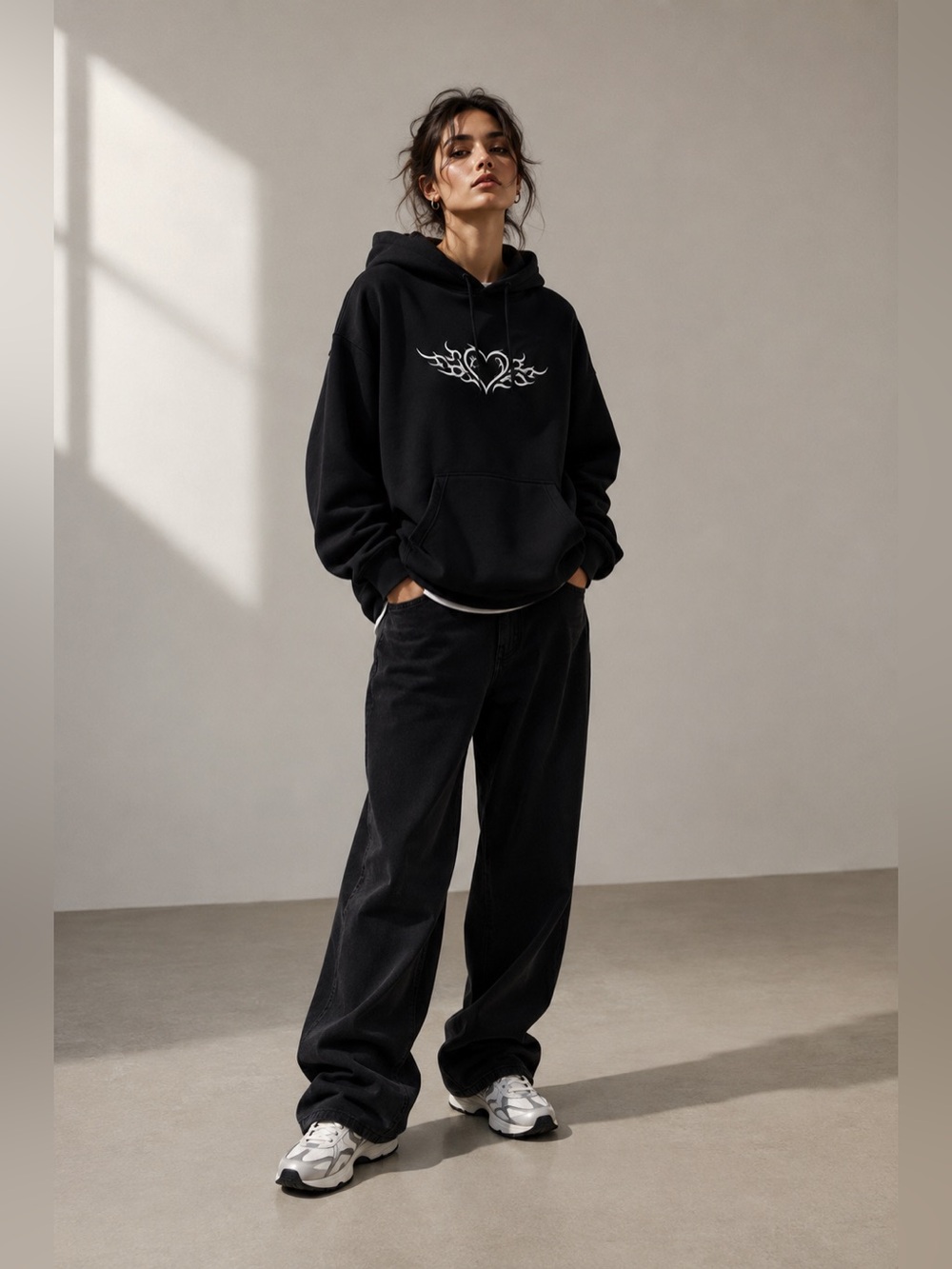 H&M oversized motif-detail hoodie sz large - Picture 5 of 5